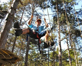 ...tra le piante del parco avventura - Busatte Adventure